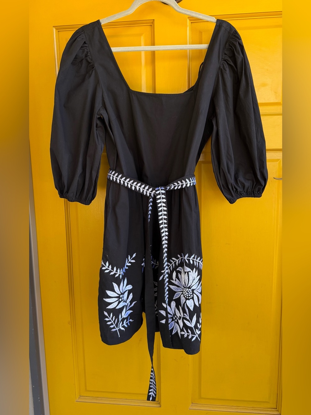 eshakti Black Puff-Sleeve Mini Dress with White Floral Embroidery